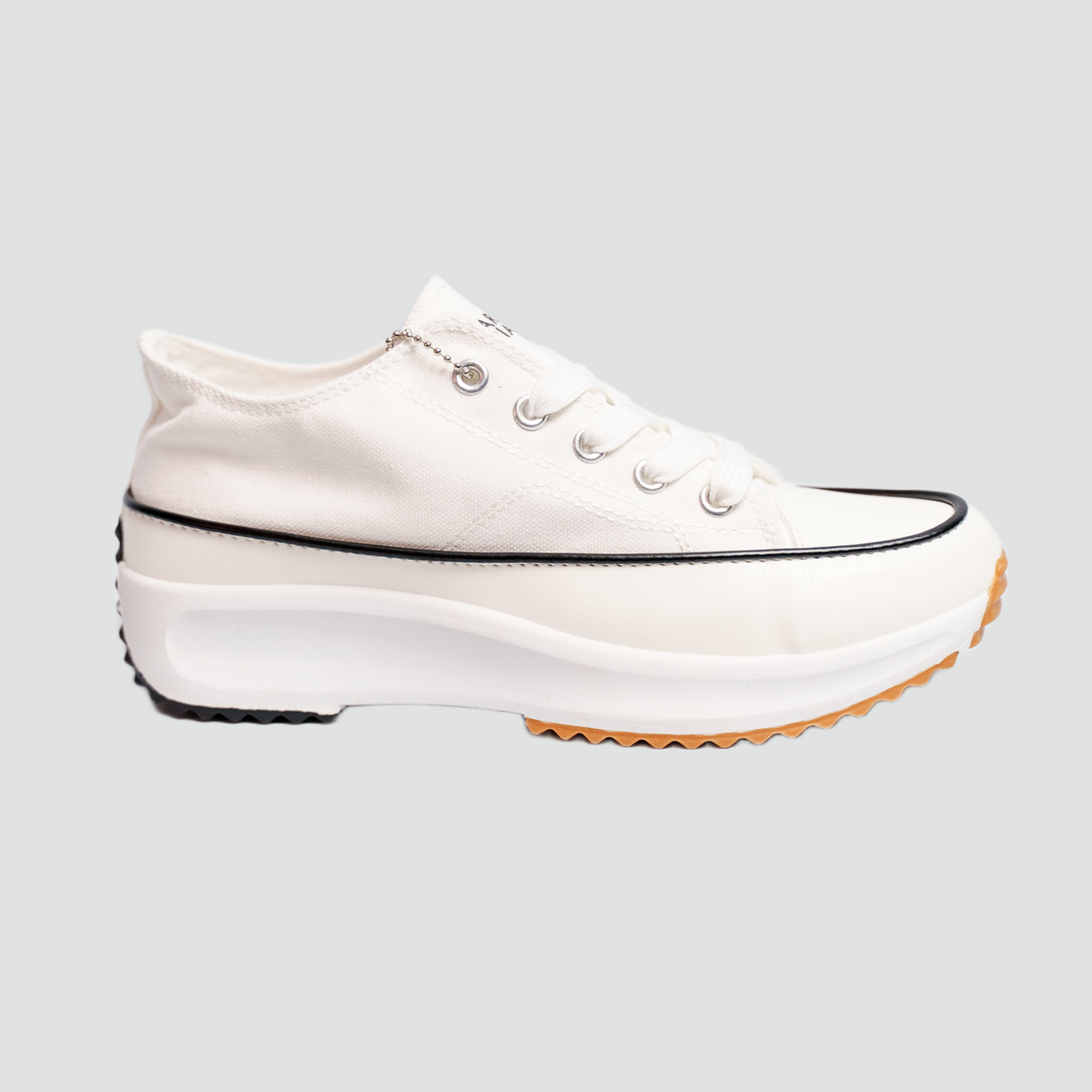 Zapatilla Kari Low María Pía Blanco